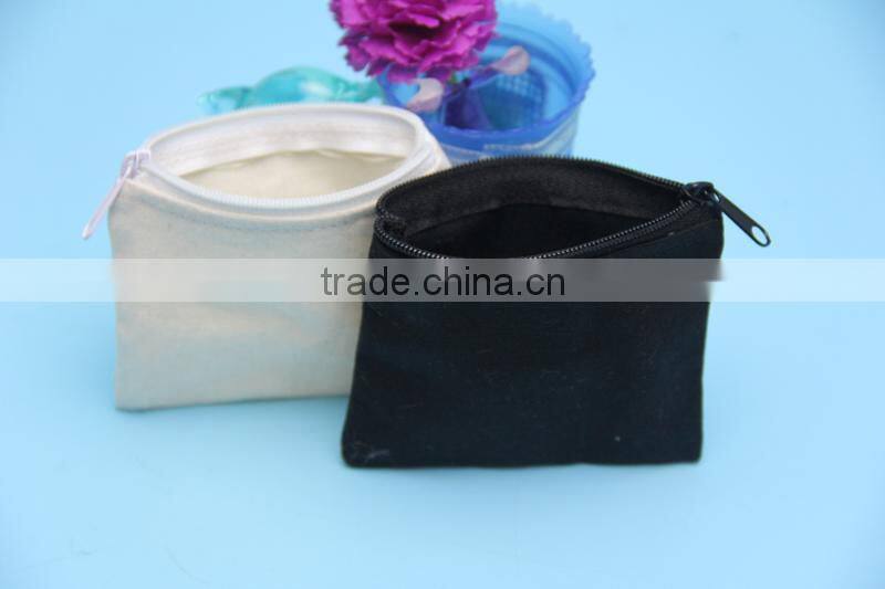 Small Decorated Canvas Zipper Bag