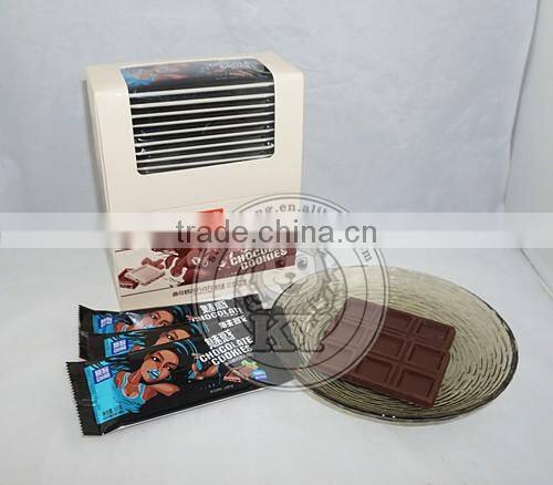 cookies black chocolate with milk flavor