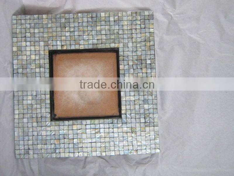 Unique eggshell decor lacquer plate with high quality from Vietnam