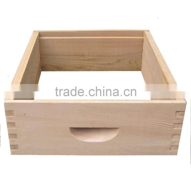 Dadant beehive/ Langstroth beehive / British beehive