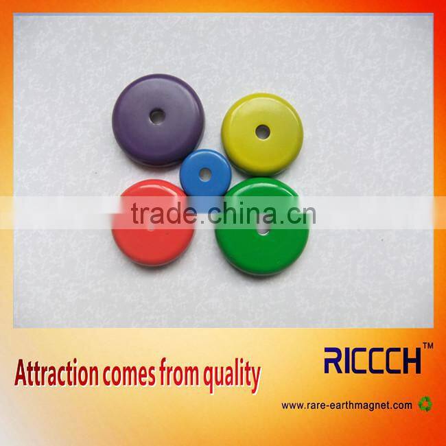 White ferrite magnetic hooks