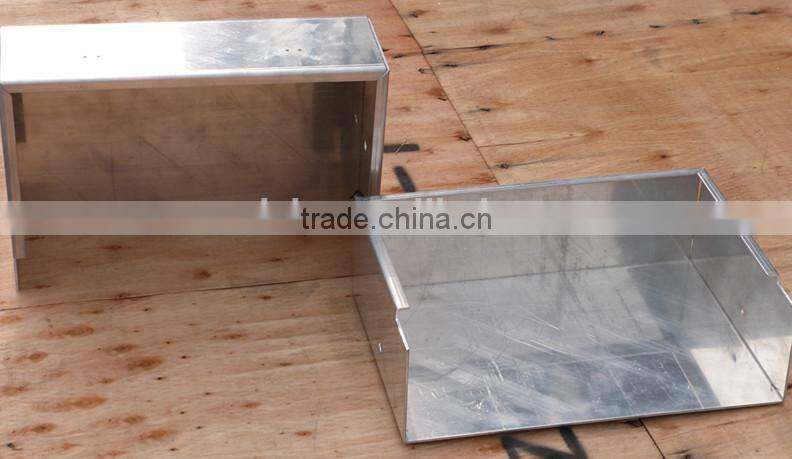 Aluminum alloy tool box, for trucks