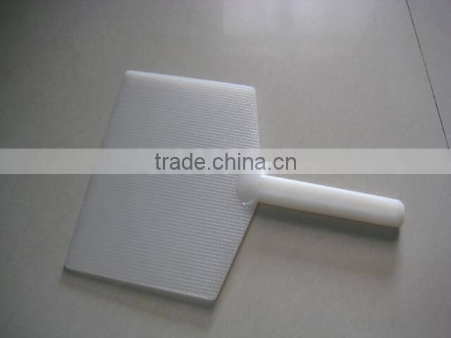 heart round shape bricklaying trowel with wood handle plaster trowel