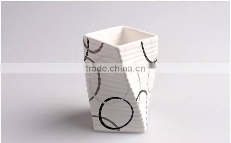 4pcs of Modern Bathroom Accessories Set