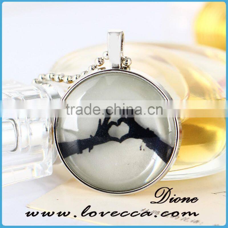 Christmas gift jewelry glow in dark luminous necklace for women