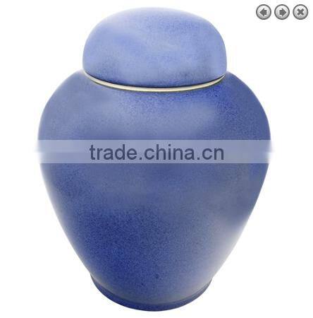Funeral supplier fired clay ceramic urn for ashes