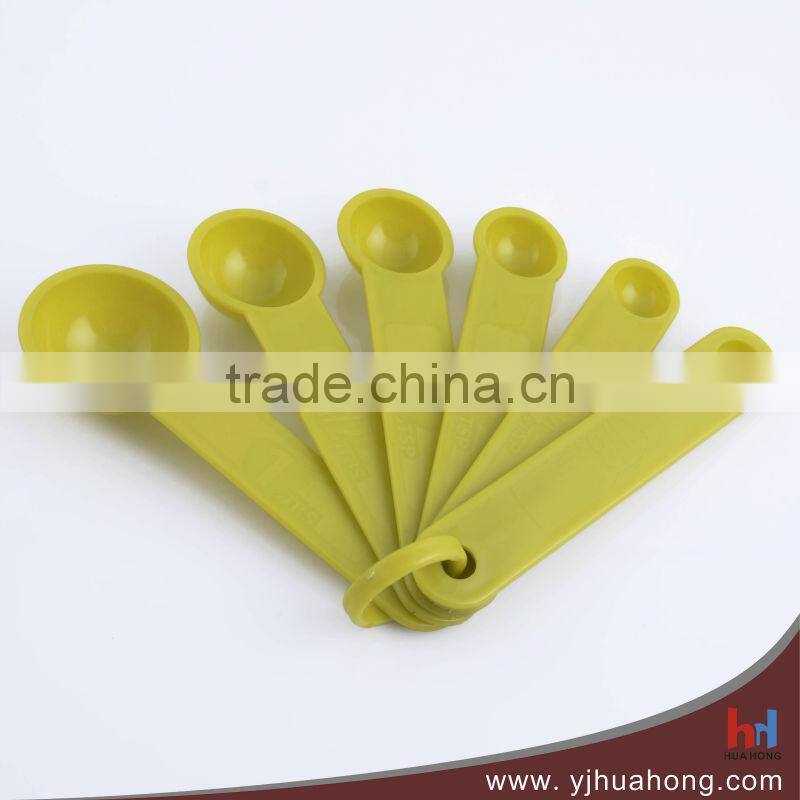 Colorful plastic measuring spoons/scoops 5pcs set(HMT-28)