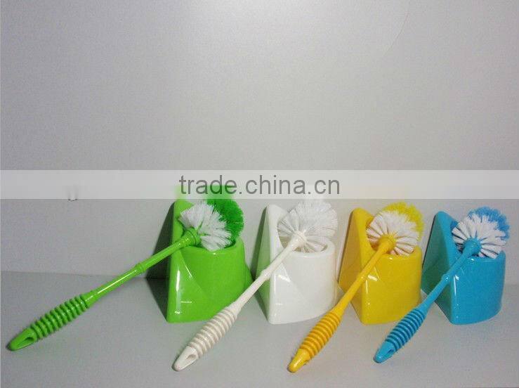 Plastic Toilet Brush Set