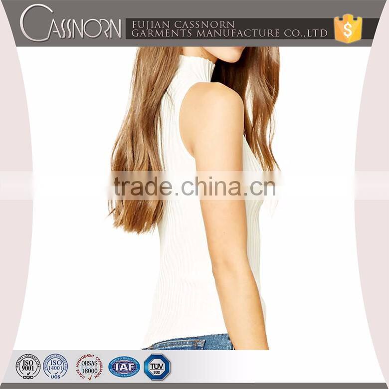 women custom white sleeveless knitted sweater