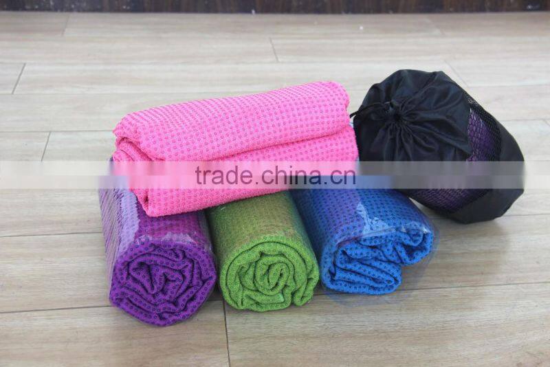 Eco-friendly non-slip microfiber yoga towel with silicone dot