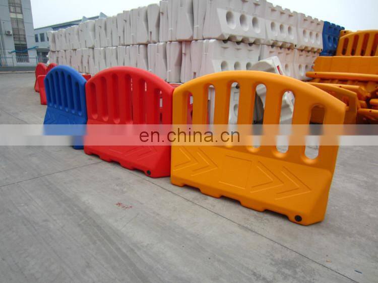 Road Traffic Sign Construction Horse Water Trough Plastic Barricade Stand