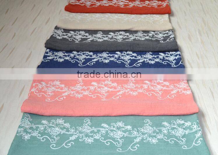 Best Selling Autumn Winter Fashion Embroidered Cotton Shawl For Women