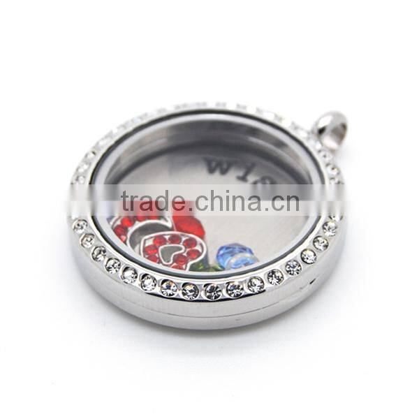 Vintage lanyard floating locket pendant