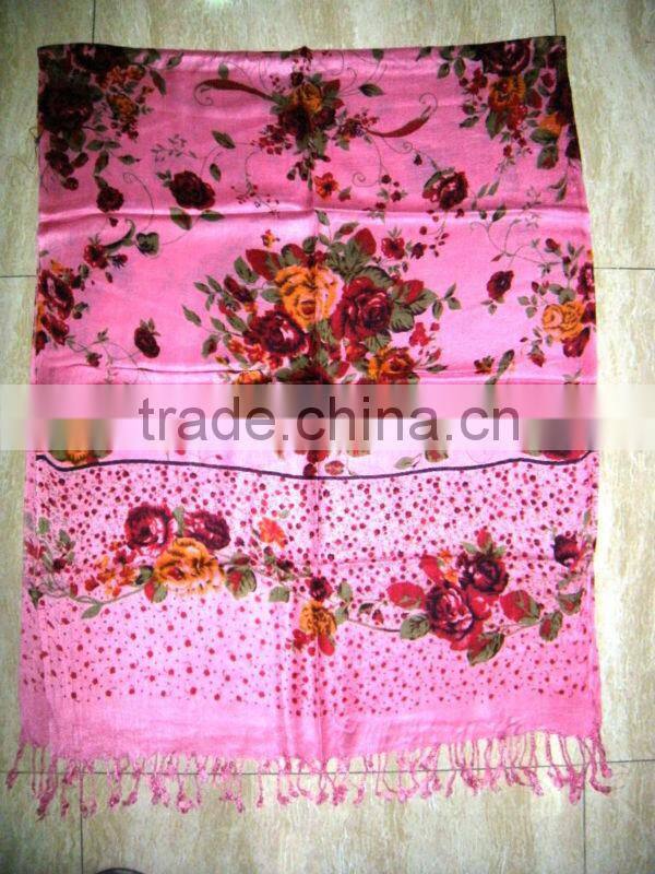 New Print Shawls Designer Scarves