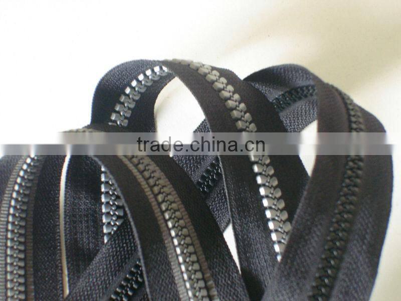 Plastic Zipper Of Peculia Teeth