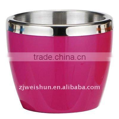 mini ice bucket with capacity of 750ML
