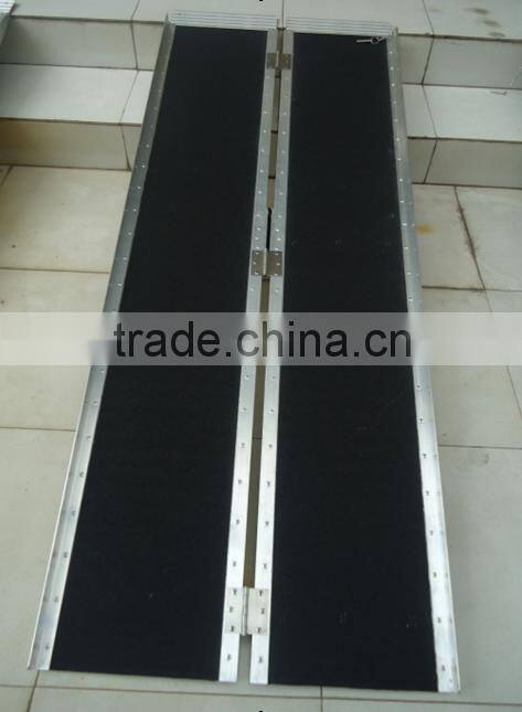 Folding Portable Suitcase Mobile Loading Ramp Pet Ramp Aluminum Wheelchair Threshold Ramp