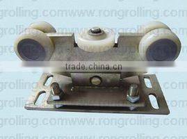 automatic carriage gate rollers