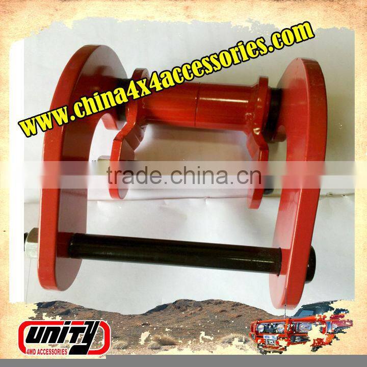 Comfort Shackle / adjustable shackle for Triton L200