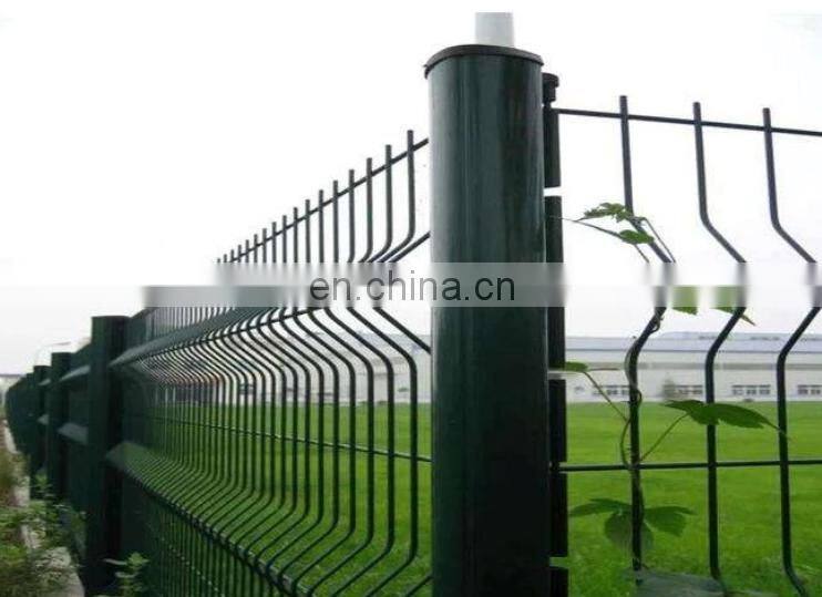 Triangular curved galvanized wire fence