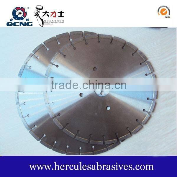 Green concrete or reinforeced concrete structure cutting laser welded diamond saw blade