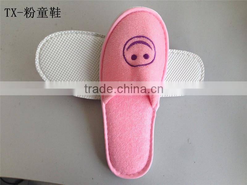 2015 high quality cute cotton cartoon hotel slippers for kids