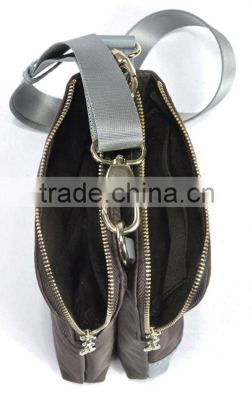 New Design Nylon Leisure Shoulder bag 2012!