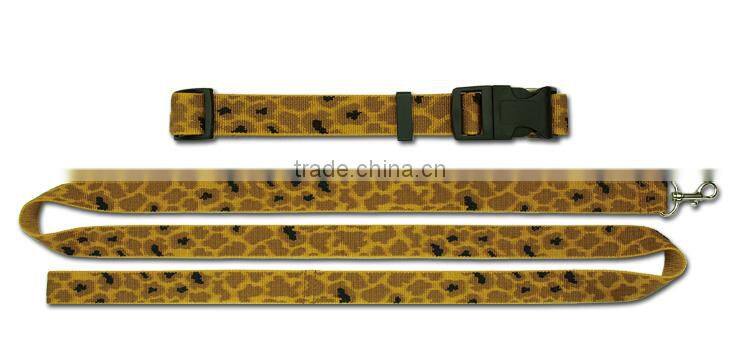 Humanity designed durable retractable pet leashes/pet collars, hot selling