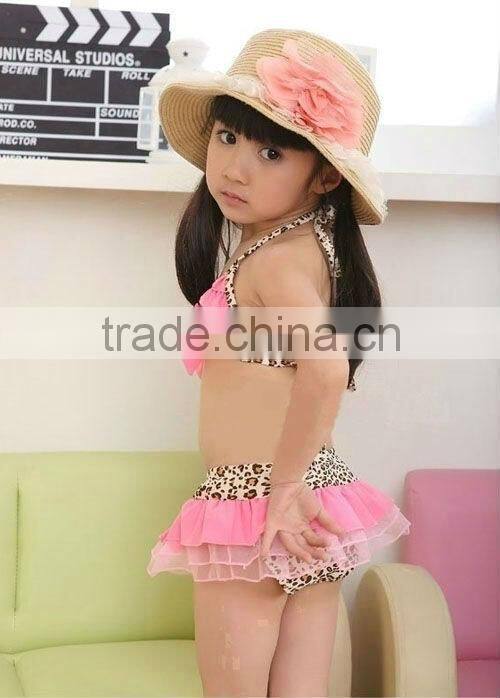 Sweet 2013 hot selling cartoon kids two piece swimwear