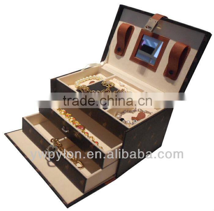 Yellow PU leather jewelry case