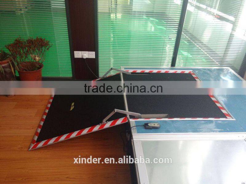 FEWR Electric wheelchair ramp with anti-skip platform for bus