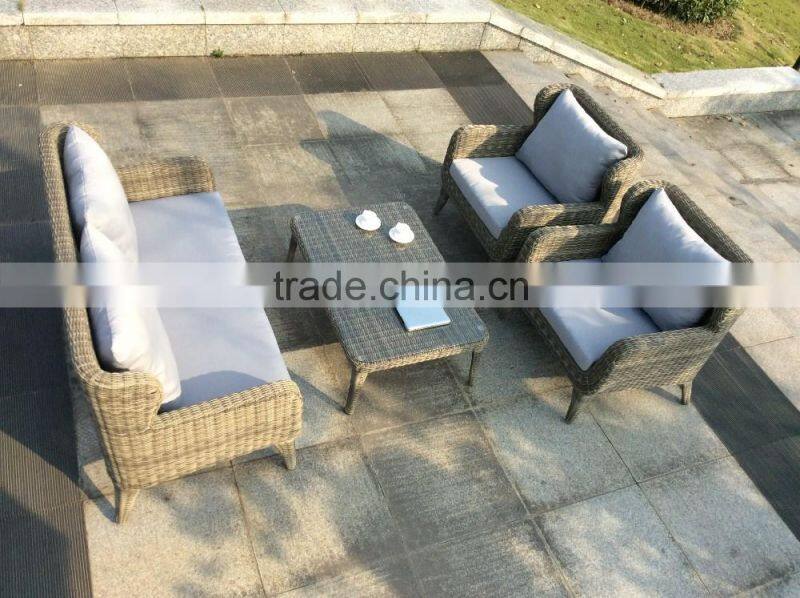Comfortable Best Selling Wicker Outdoor Furniture Sofa Set in Garden