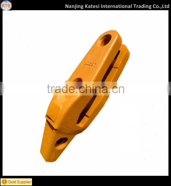 1U0257 JS250 excavator bucket adapter