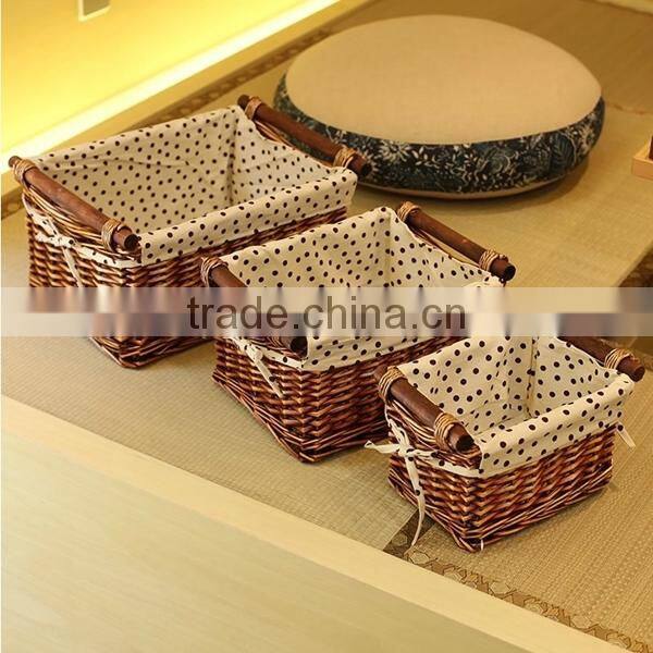Exqusite clothes storage basket