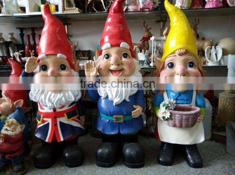 Cheap sports theme green mini garden gnome supplier