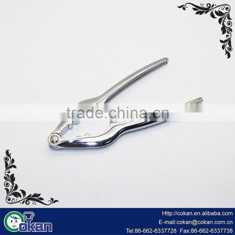 Best seller high qulity Nut Cracker, Chrome Nut Cracker, Plier, Walnut Opener, Kitchen Nutcracker