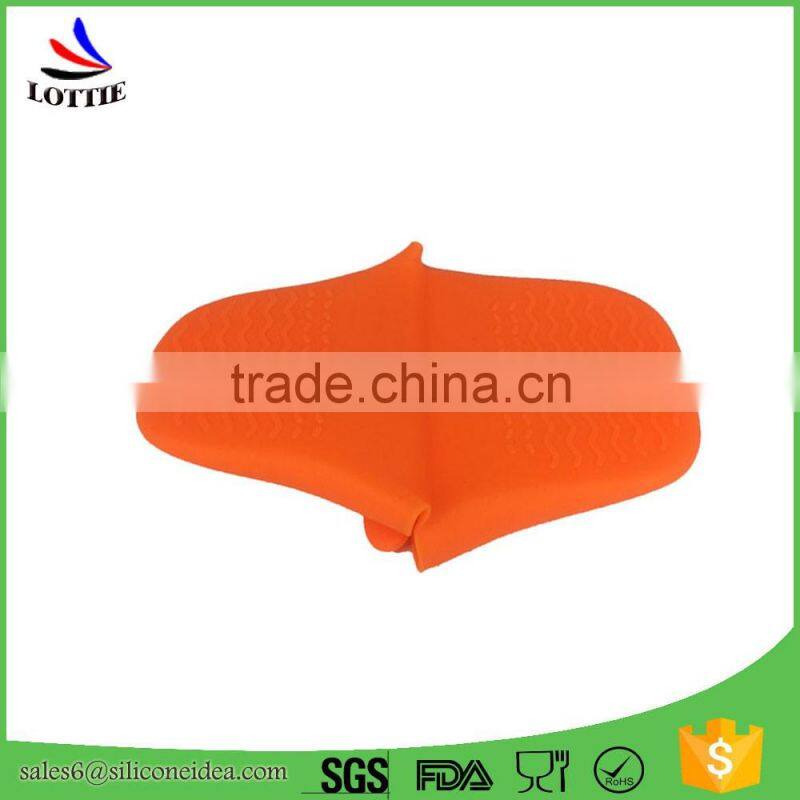 Hot selling FDA grade heat insulation Eco-friendly non-stick kitchenware silicone Oven Mitt