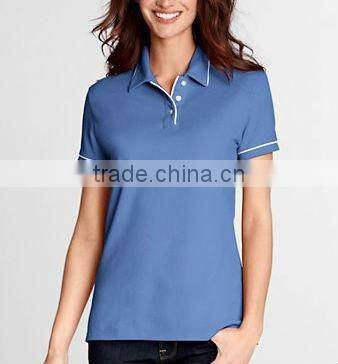 Women's top with show buttons