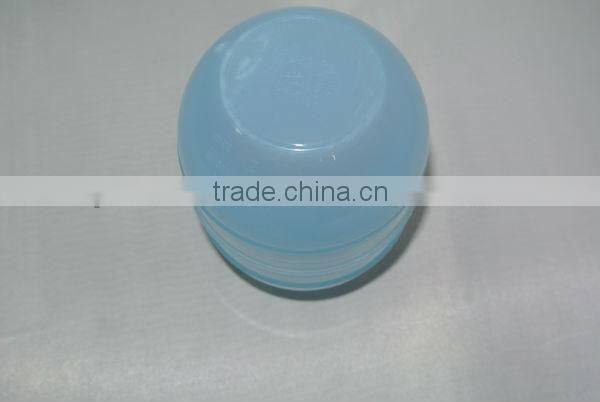 Professional hair dyeing plastic shaker cup hair accessory