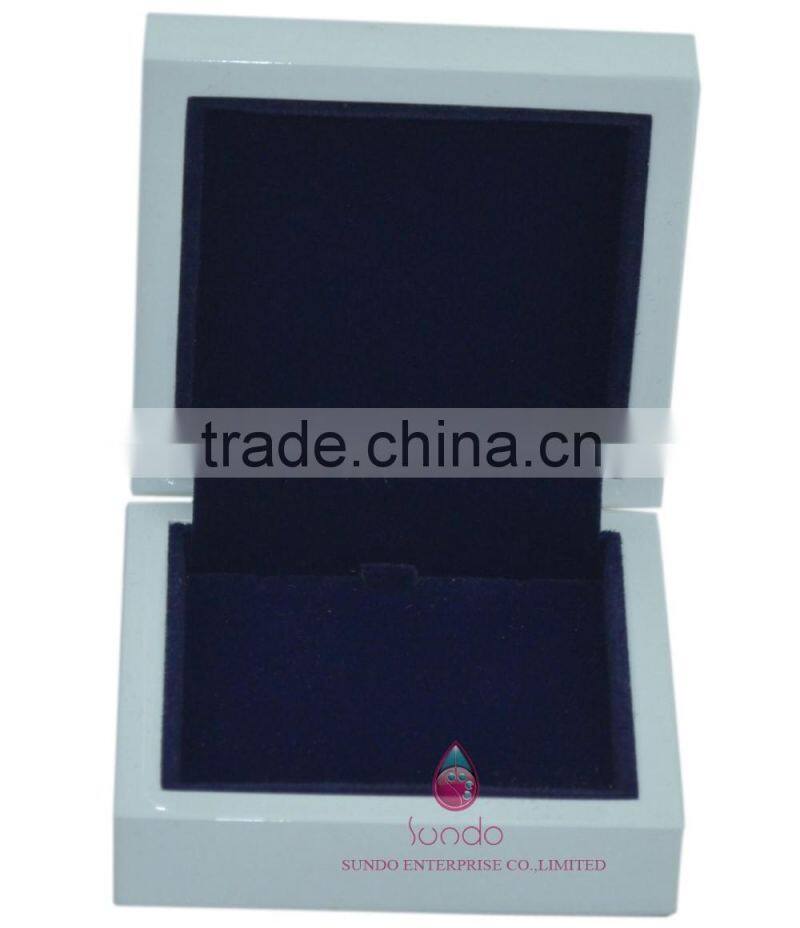 luxury white earring gift box