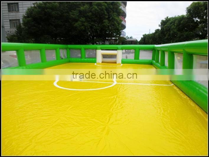2015 inflatable football field/ inflatable soap soccer games