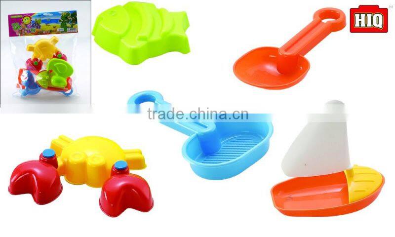 Hot sale play with much fun plastic toy set outdoor game sand toy