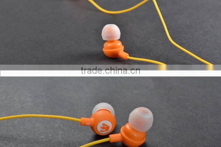 cheap stereo earphones without bluetooth in ear headphones for iphone 5 headphones