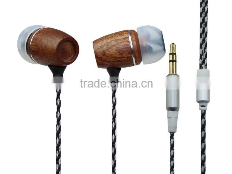 2014 hot selling stereo cheap wood earphone from Shenzhen headphone factory