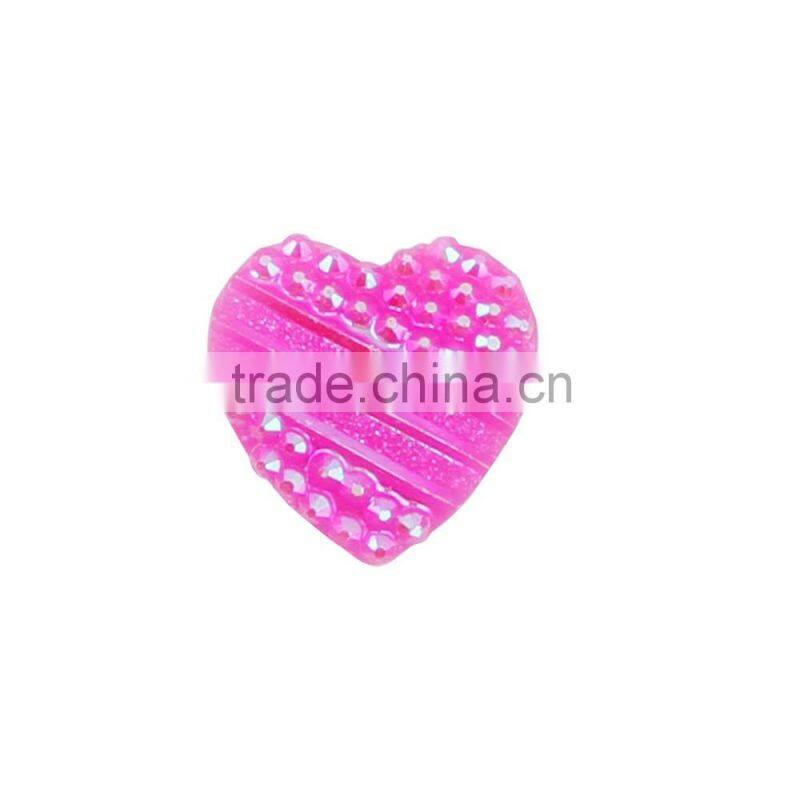 2016 fashion heart resin stone with flat back in green color CXX-0092
