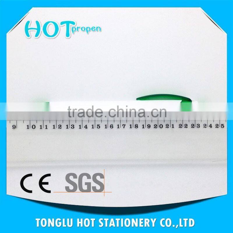 white barrel click ball pen with transparency plunger clip and tip