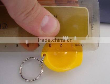 Popular Promotional Bottle Cap Safety Helmet Keychain