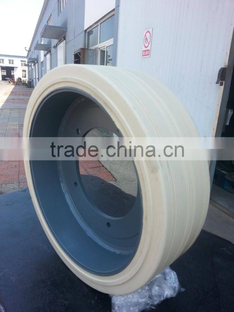 Made in china mobile high strength scissor work lift platform solid tire 16x5x12 without brake