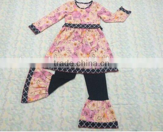 2015 EasterNew Design fashion girl Cotton Outfit With Ruffles Kids Boutique long sleeve green Outfit Baby Clothes Set