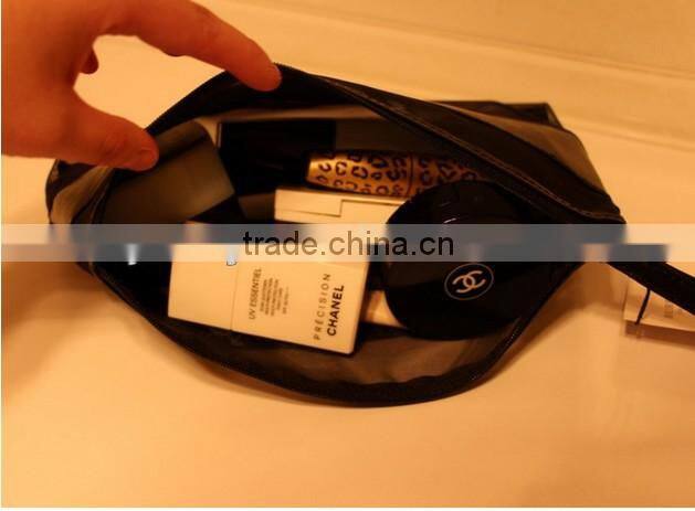 Travel fabric lightweight and recycled pu+grid cosmetic bag